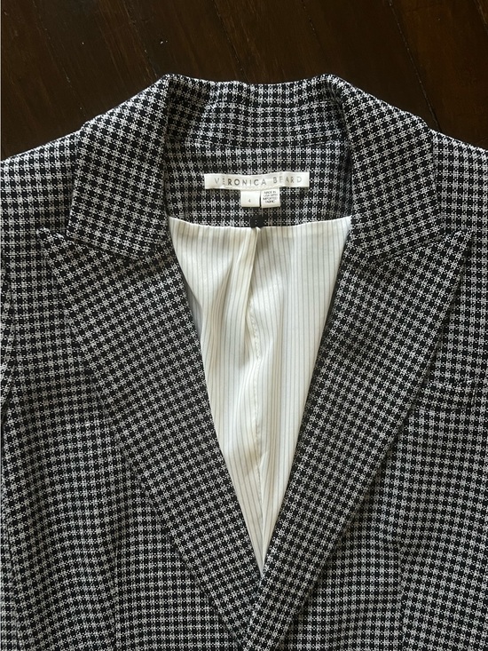Veronica Beard Jackets & Blazers - Veronica Beard Black & White Houndstooth Tailored Blazer